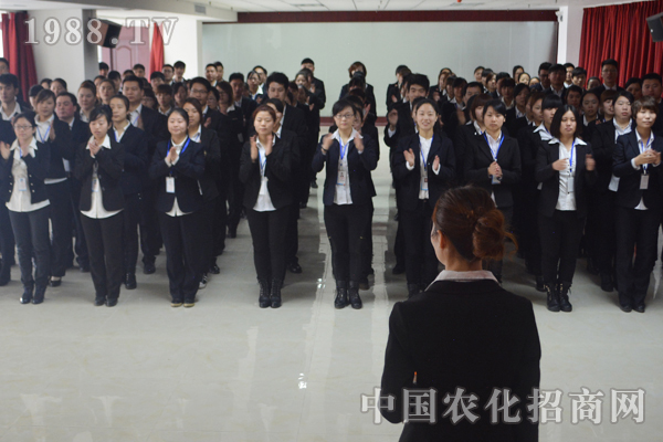 未來(lái)的路還很長(zhǎng) 我們相約火爆網(wǎng)一起走